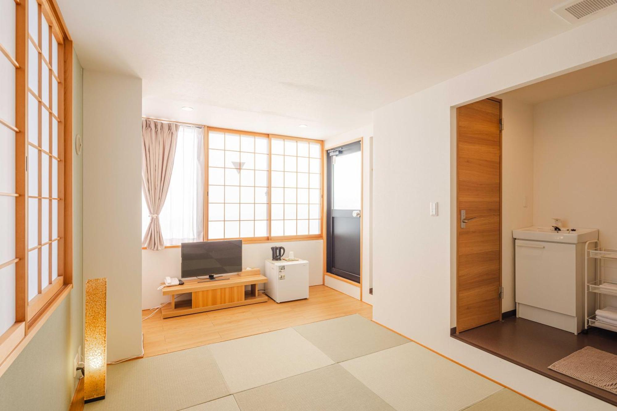 Miro Hotel Momodanikoen-Mae 大阪市 部屋 写真